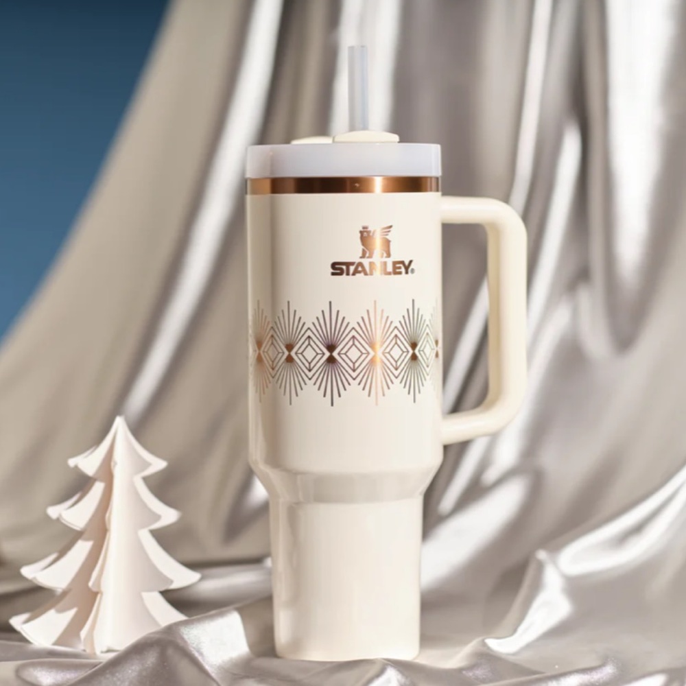 NEW STANLEY QUENCHER H2.0 FLOWSTATE™ TUMBLER | 40 OZ DECO COLLECTION - Picture 15 of 16